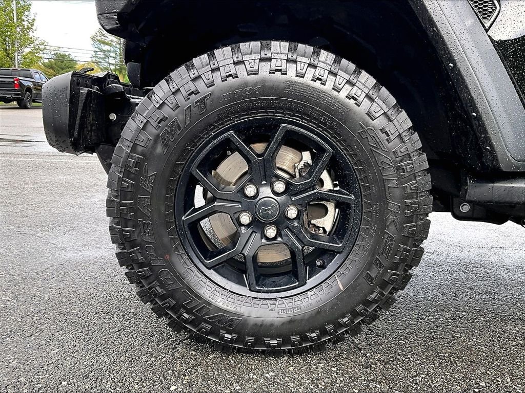 Used 2024 Black Jeep Sport image 7