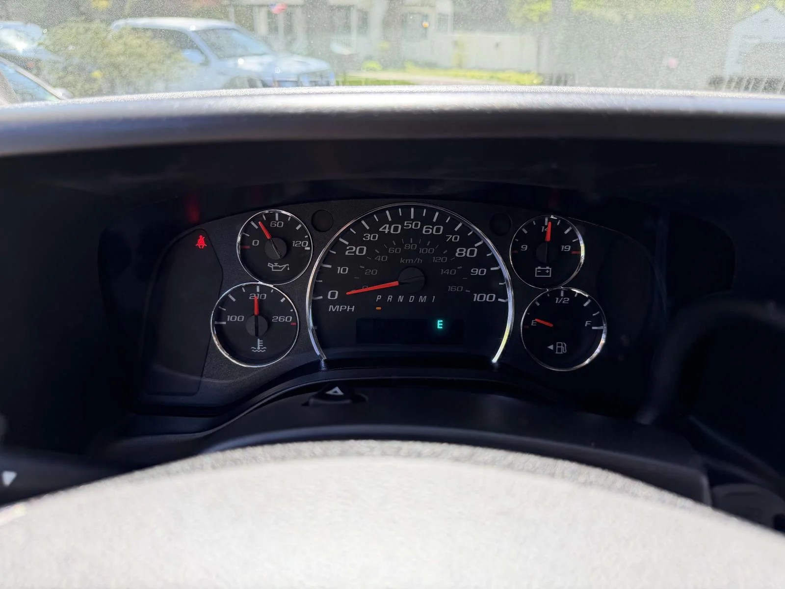 Used 2025 White GMC LT image 24