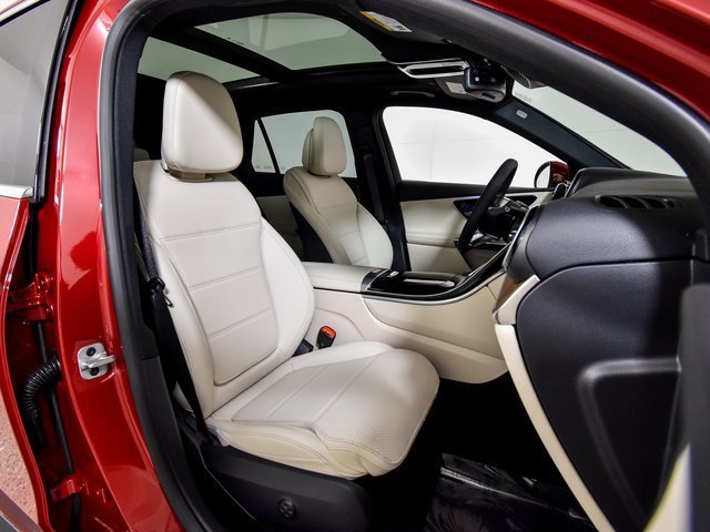 New 2026 MANUFAKTUR Patagonia Red Metallic Mercedes-Benz GLC 300 image 66