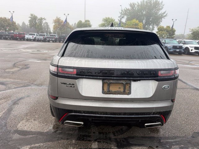 Used 2018  Land Rover SE R-Dynamic image 9