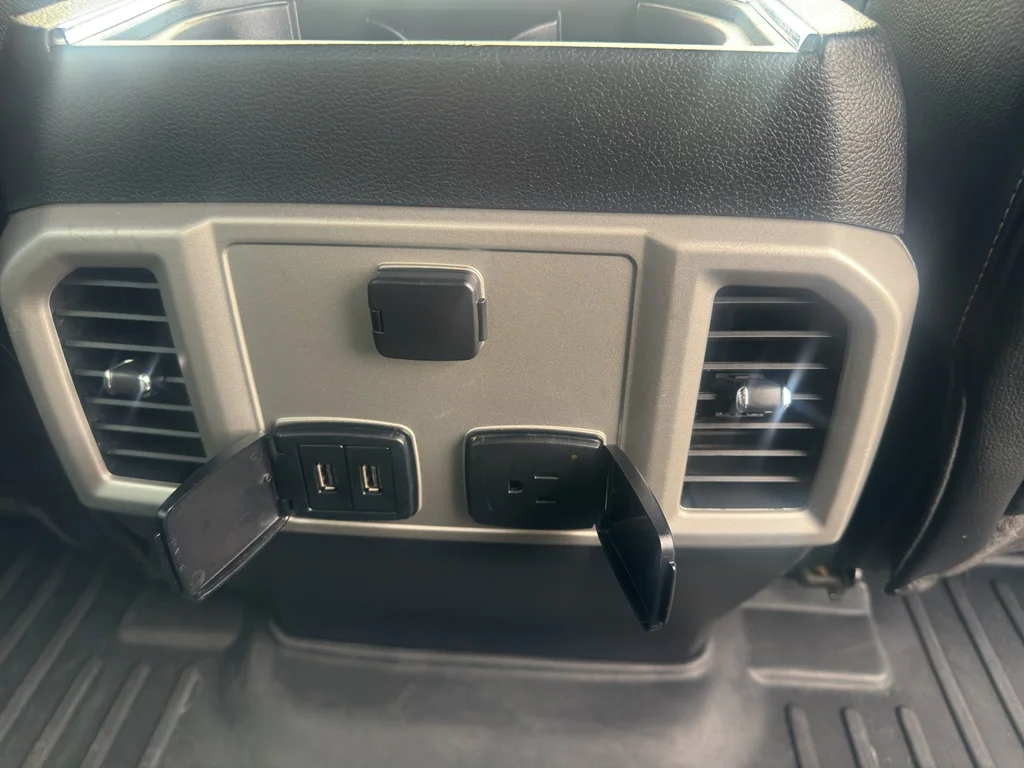 Used 2018 Lead Foot Ford LARIAT image 22