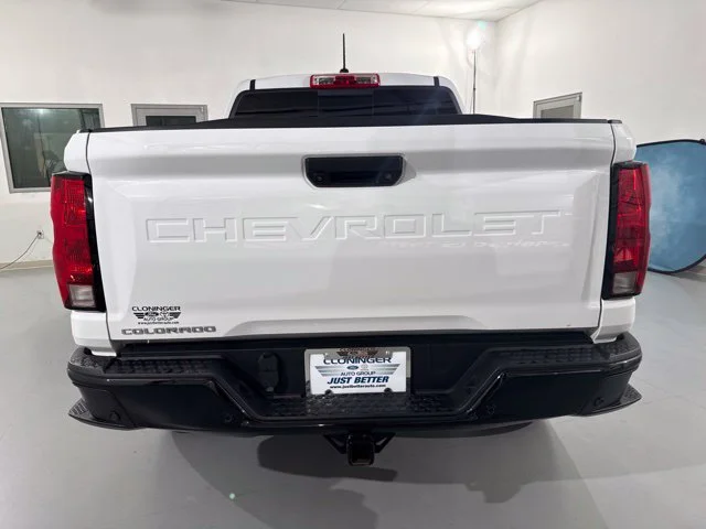 Used 2024 White Chevrolet Trail Boss image 7