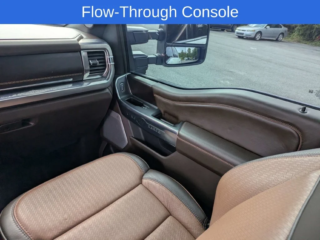 Used 2025 White Ford King Ranch image 18