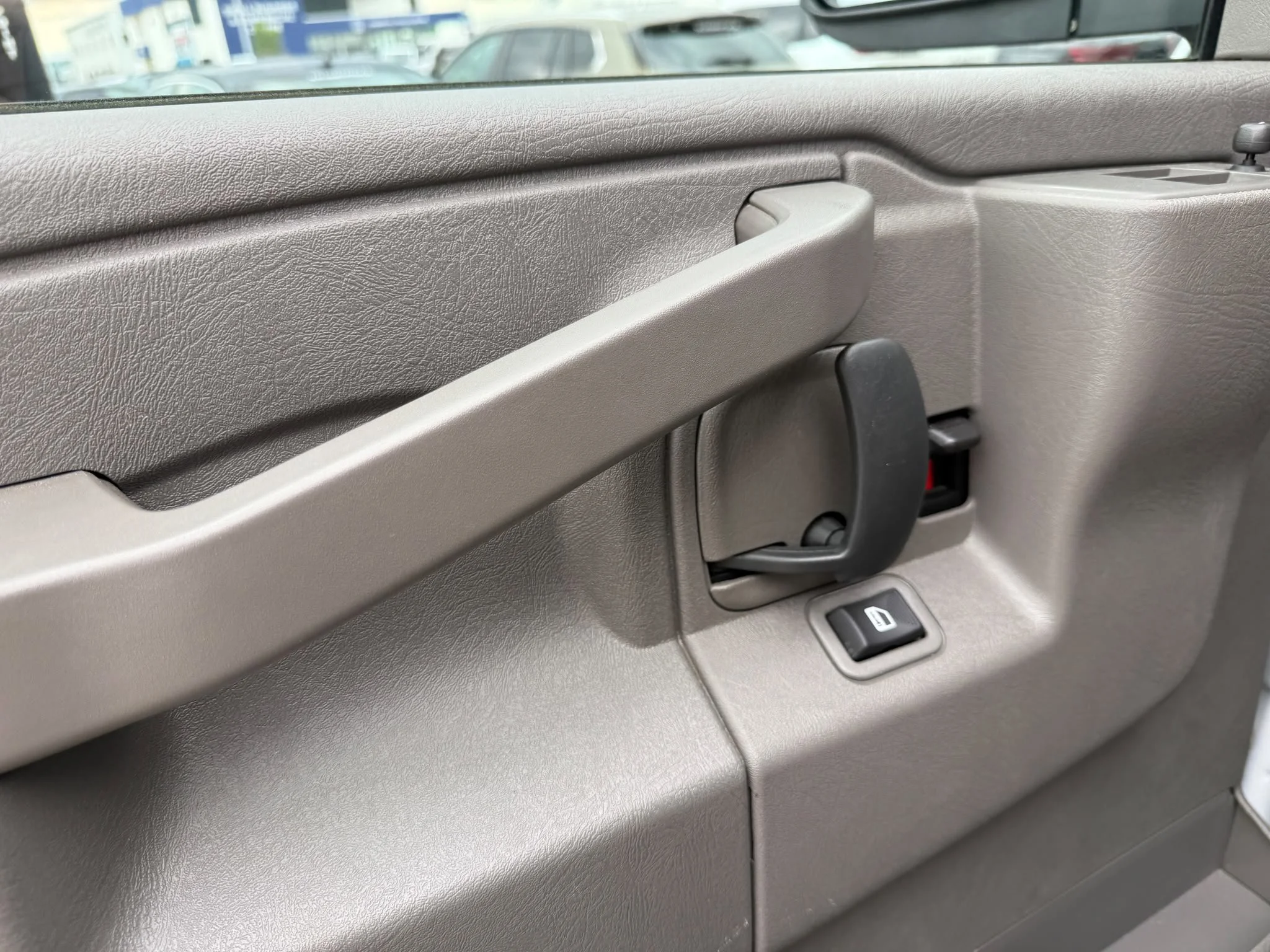 Certified Used 2025 Summit White Chevrolet LS Passenger*12 Pass | 6.6L V8 | Remote Start | Rear Climate | Htd Mirrors | Rubber Lined Flooring image 9