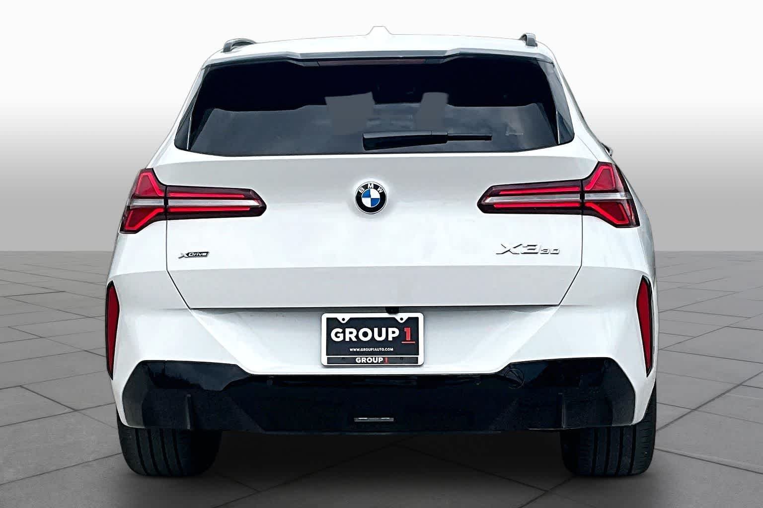 Used 2026 Alpine White BMW 30 xDrive image 4