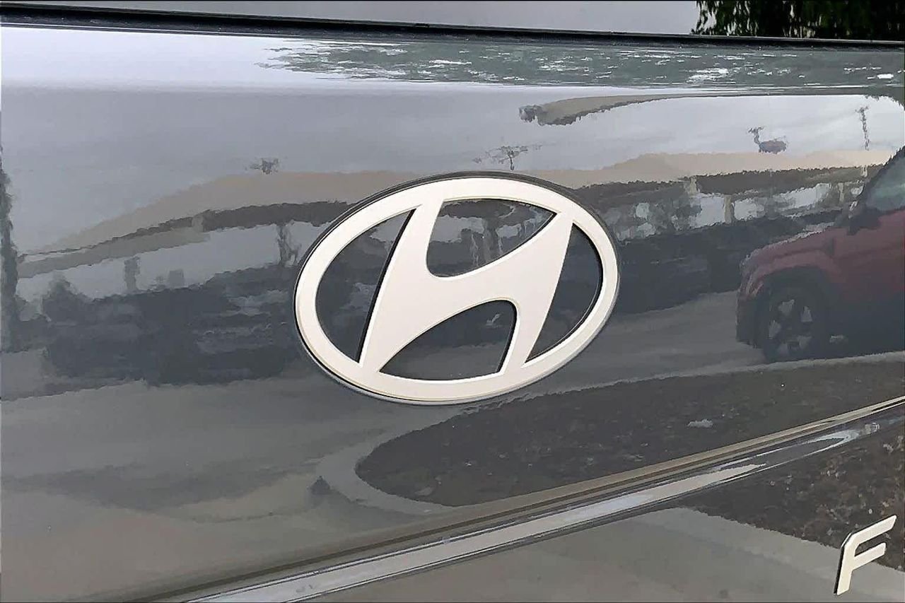 New 2026 Ecotronic Gray Hyundai SEL AWD image 15