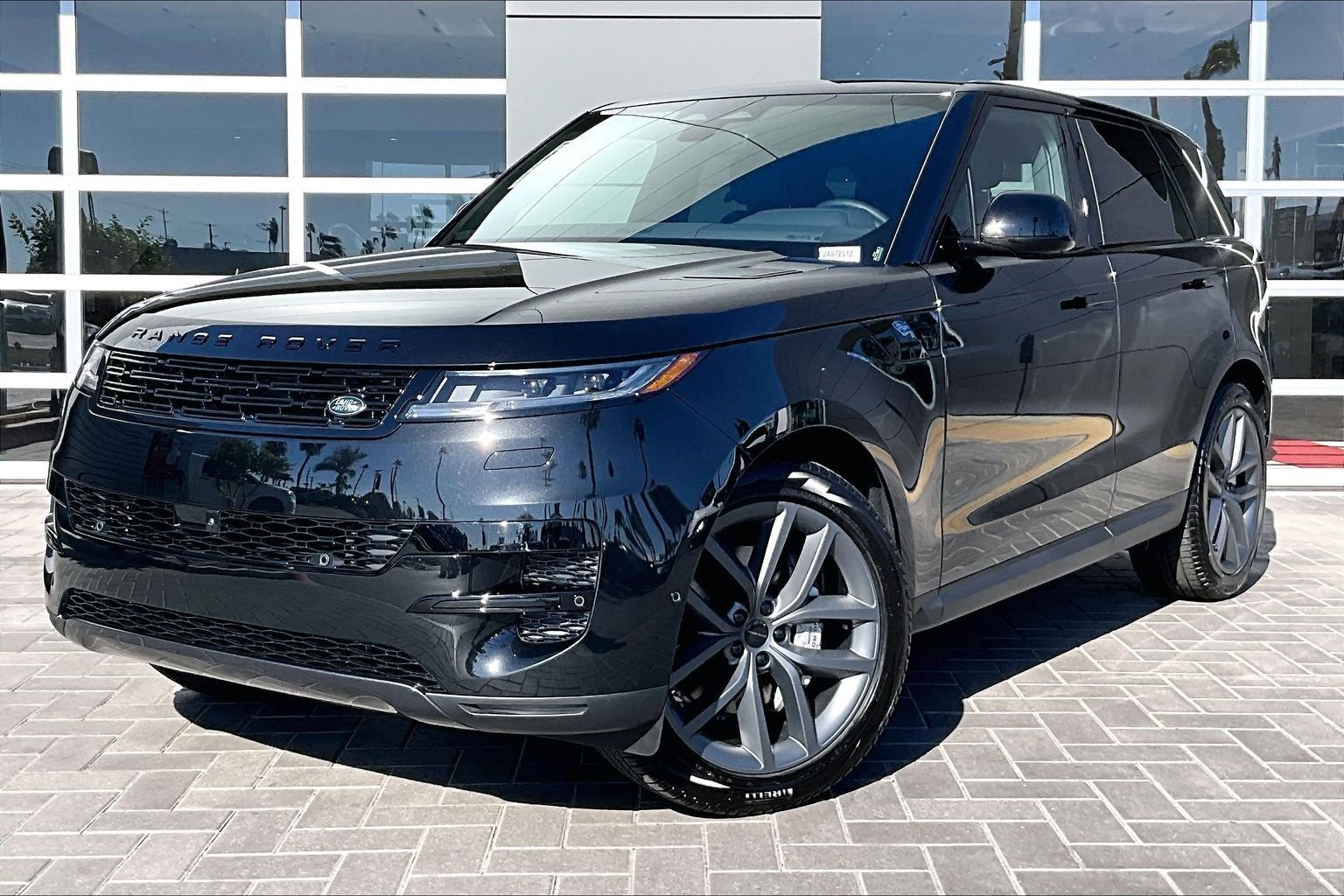 New 2027 Range Rover Sport SE 