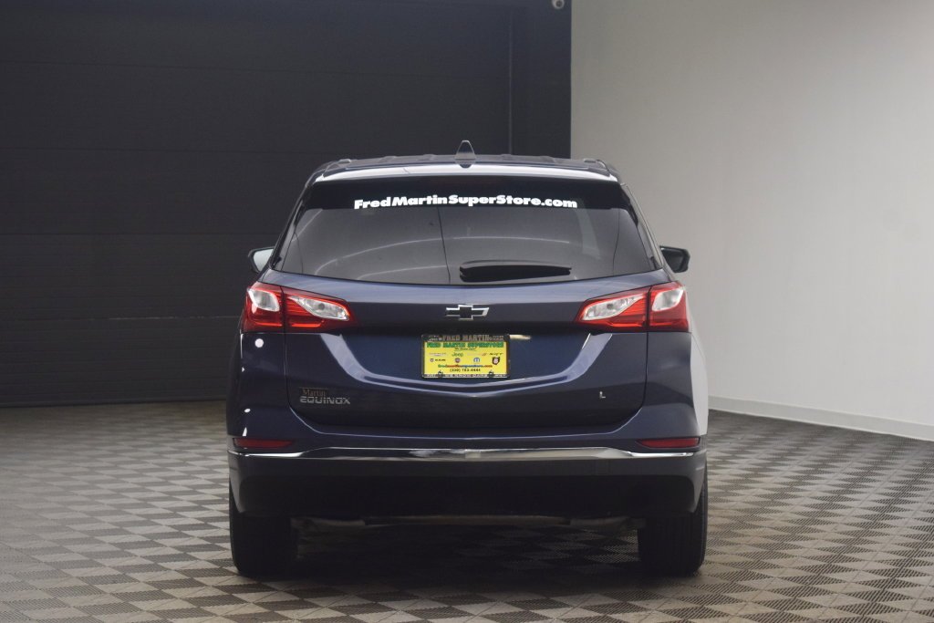 Used 2018 Storm Blue Metallic Chevrolet LT image 6