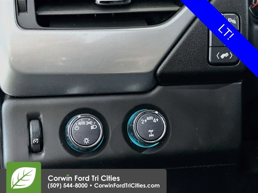 Used 2019 Black Chevrolet LT image 21