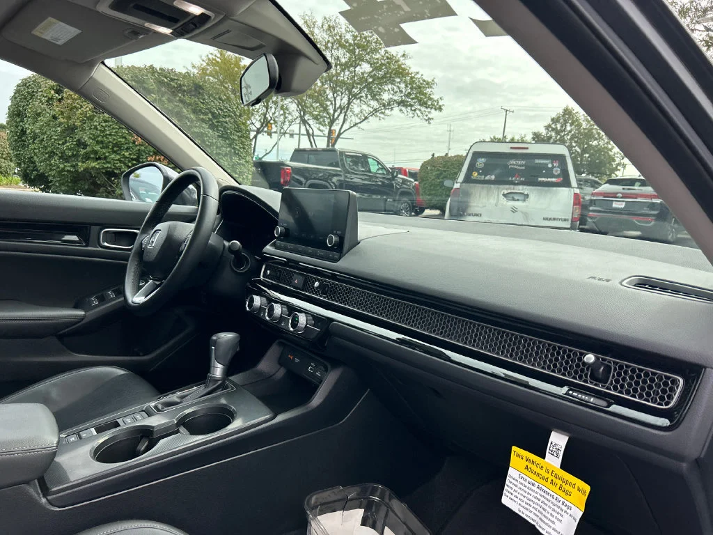 2024 Honda Civic Hatchback EX-L - Photo 35