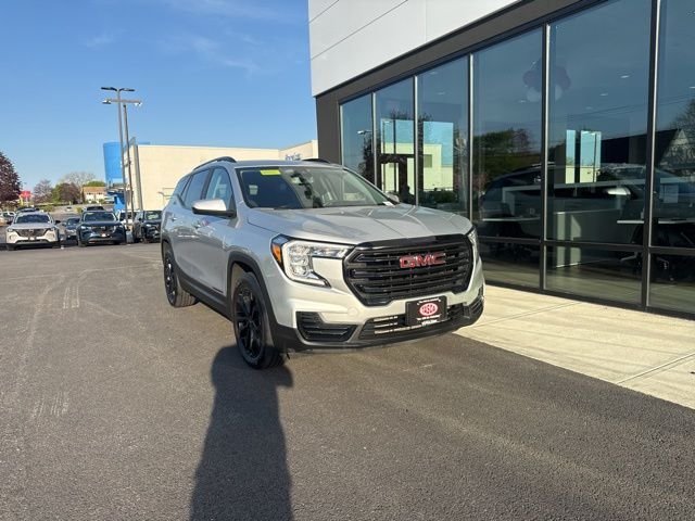 2022 GMC Terrain SLE AWD's photo