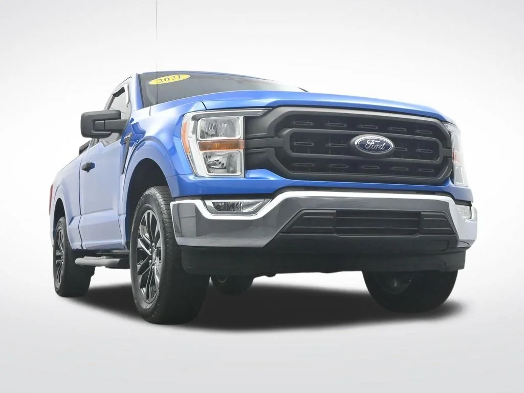 Used 2021 Blue Ford XL image 30