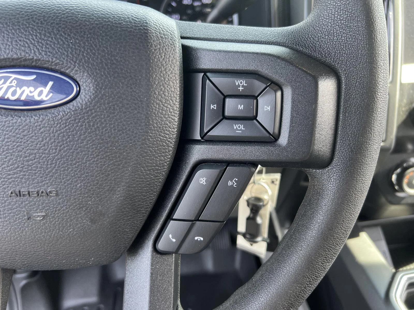 Used 2020 Rapid Red Metallic Tinted Clearcoat Ford XLT image 17