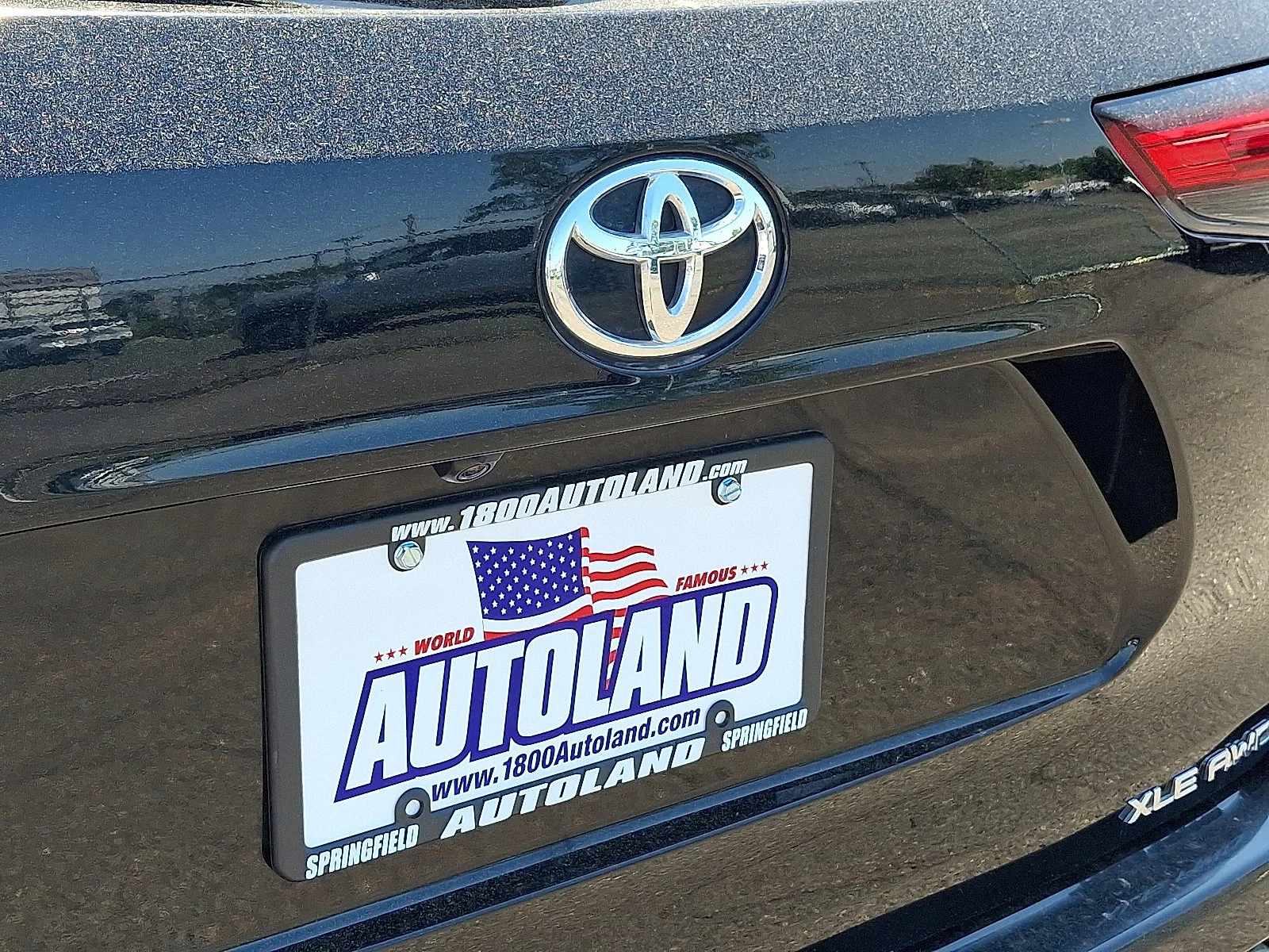 Used 2021 Midnight Black Metallic - 218 Toyota XLE image 30