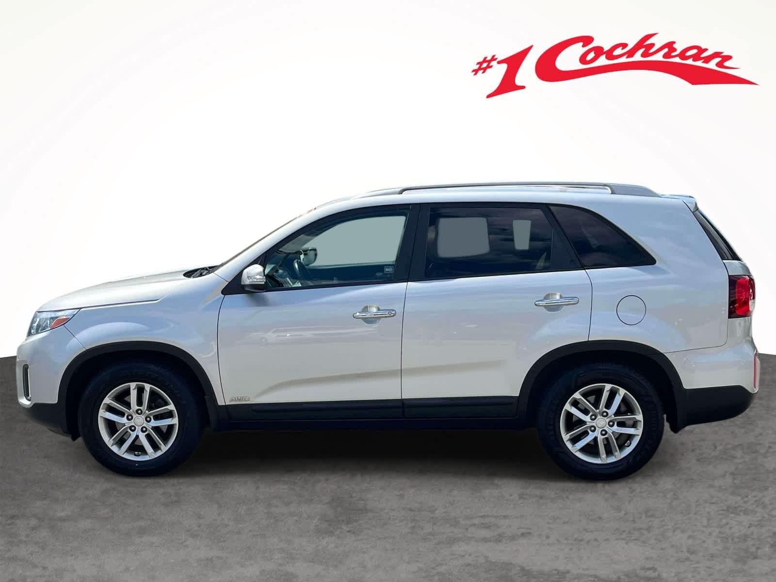 Used 2015 Bright Silver Kia LX image 15