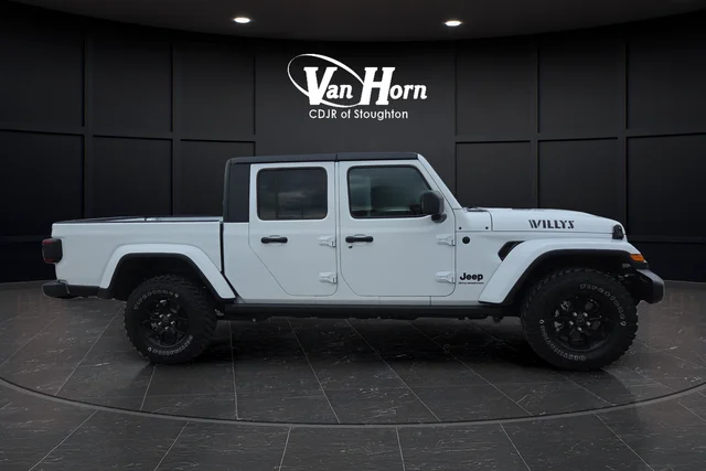 New 2025 Bright White Clear-Coat Exterior Paint Jeep Willys image 2