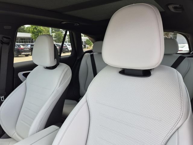 New 2026 Graphite Grey Metallic Mercedes-Benz GLC 300 image 15