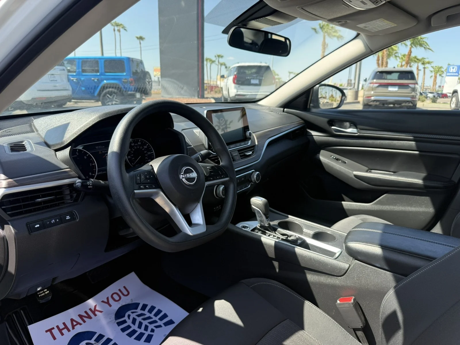 2025 Nissan Altima SV - Photo 8