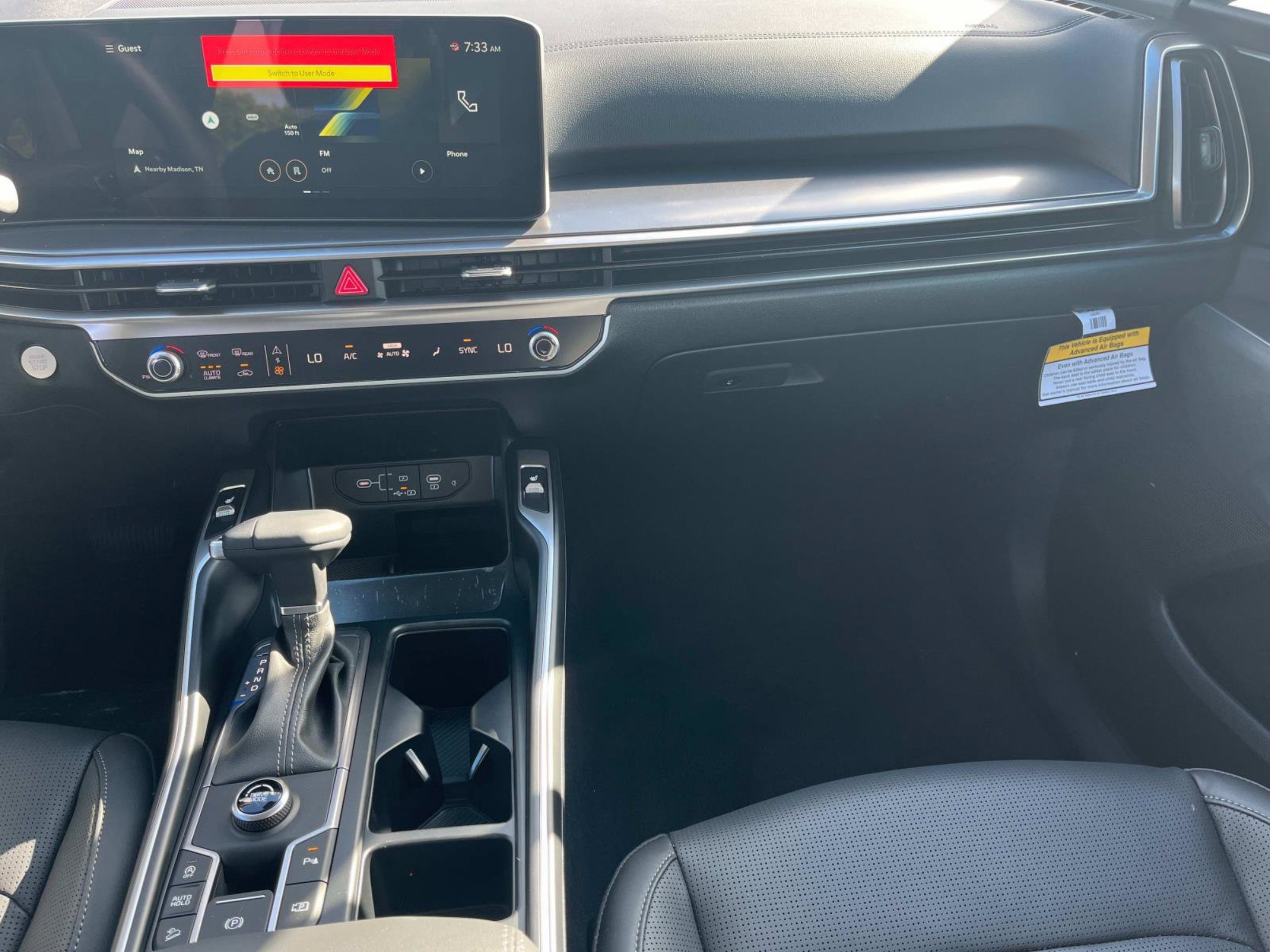 2025 Kia Sorento S - Photo 10