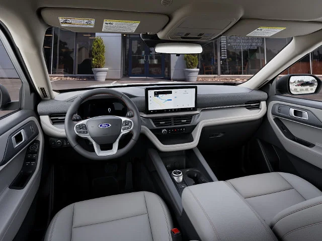 New 2027 Gray Ford Active image 9