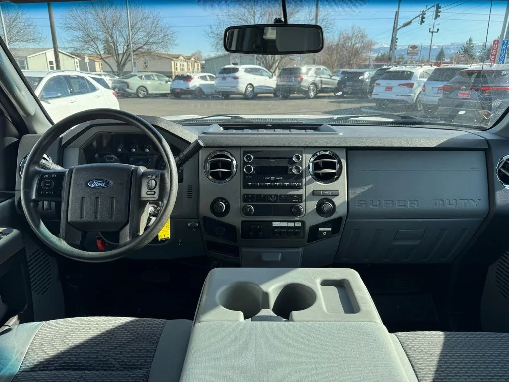 Used 2016 White Ford XLT image 11