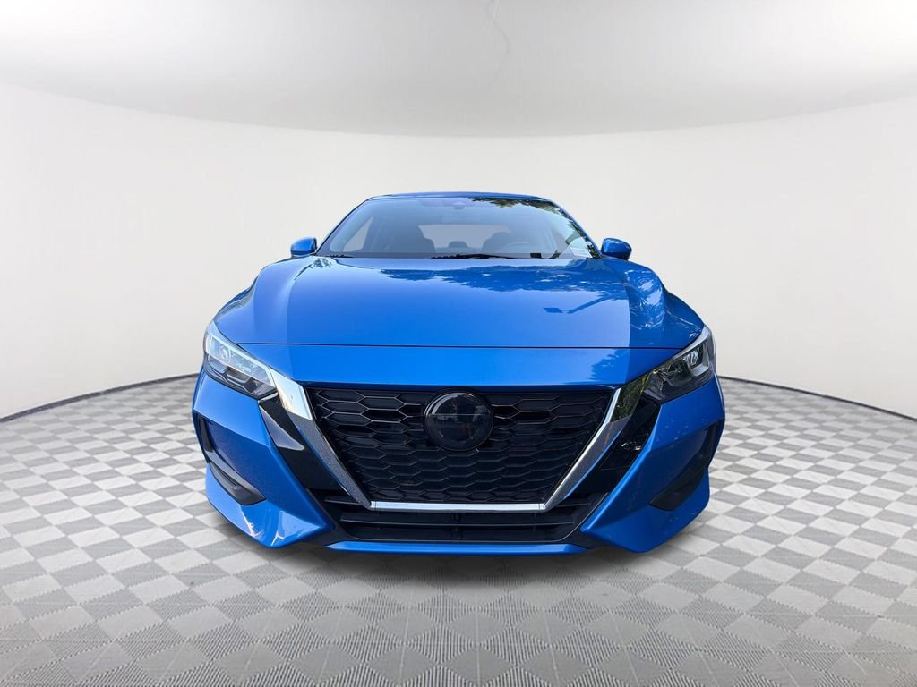 Used 2022 Blue Nissan SV image 2