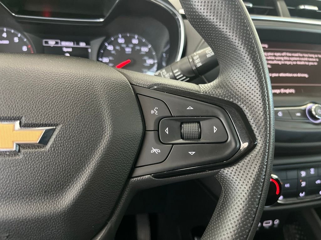 Used 2022 Black Chevrolet LT image 7