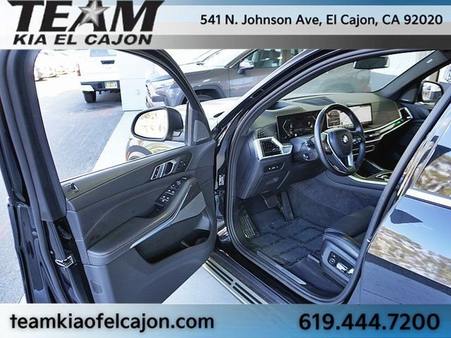 2025 BMW X5 40i - Photo 41