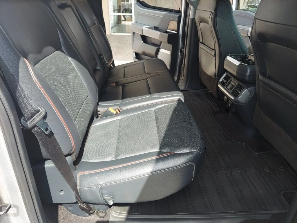 Used 2021 Silver Ford Lariat image 41