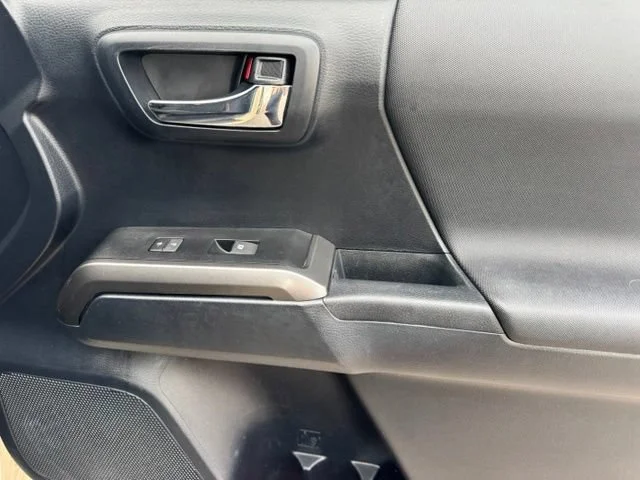 Used 2019 Tan Toyota SR image 24