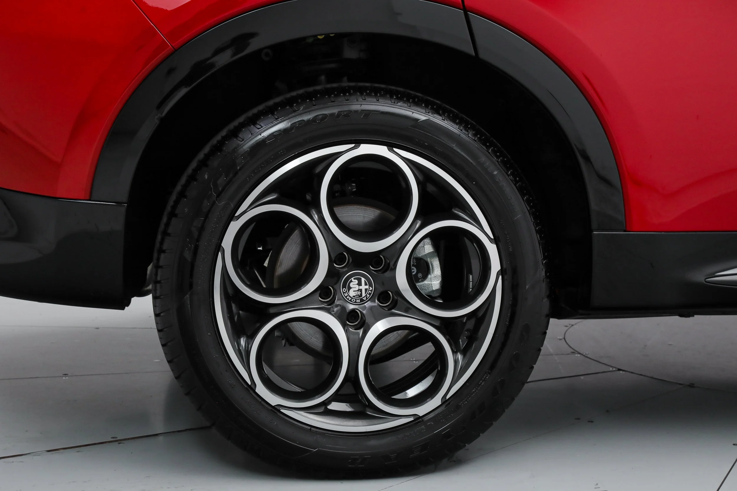 2025 Alfa Romeo Tonale Base - Photo 21