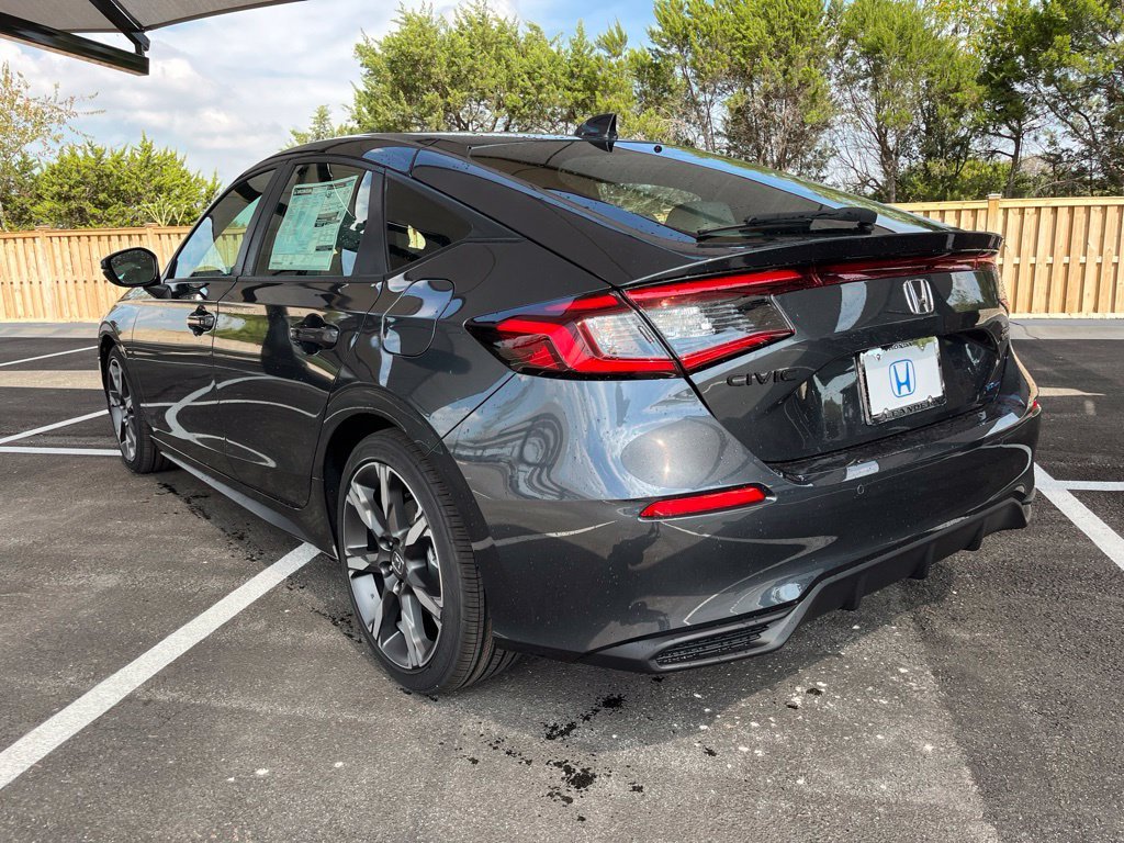 Used 2026 Meteorite Gray Metallic Honda Sport Touring image 4