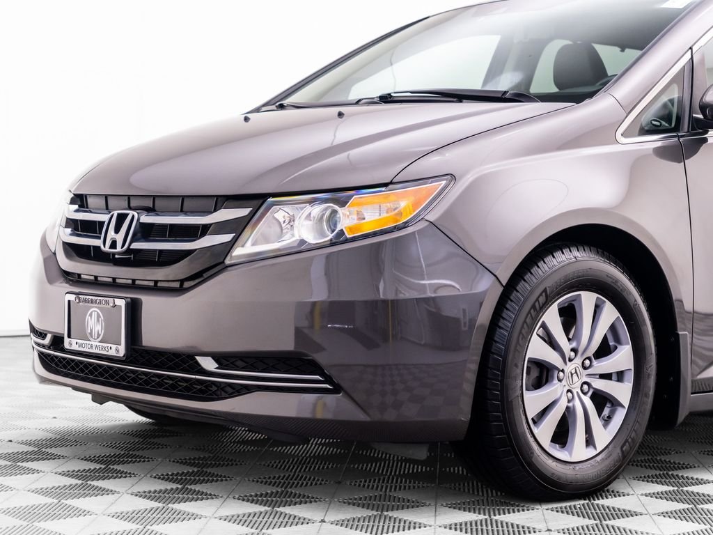 Used 2015 Modern Steel Metallic Honda EX-L image 40