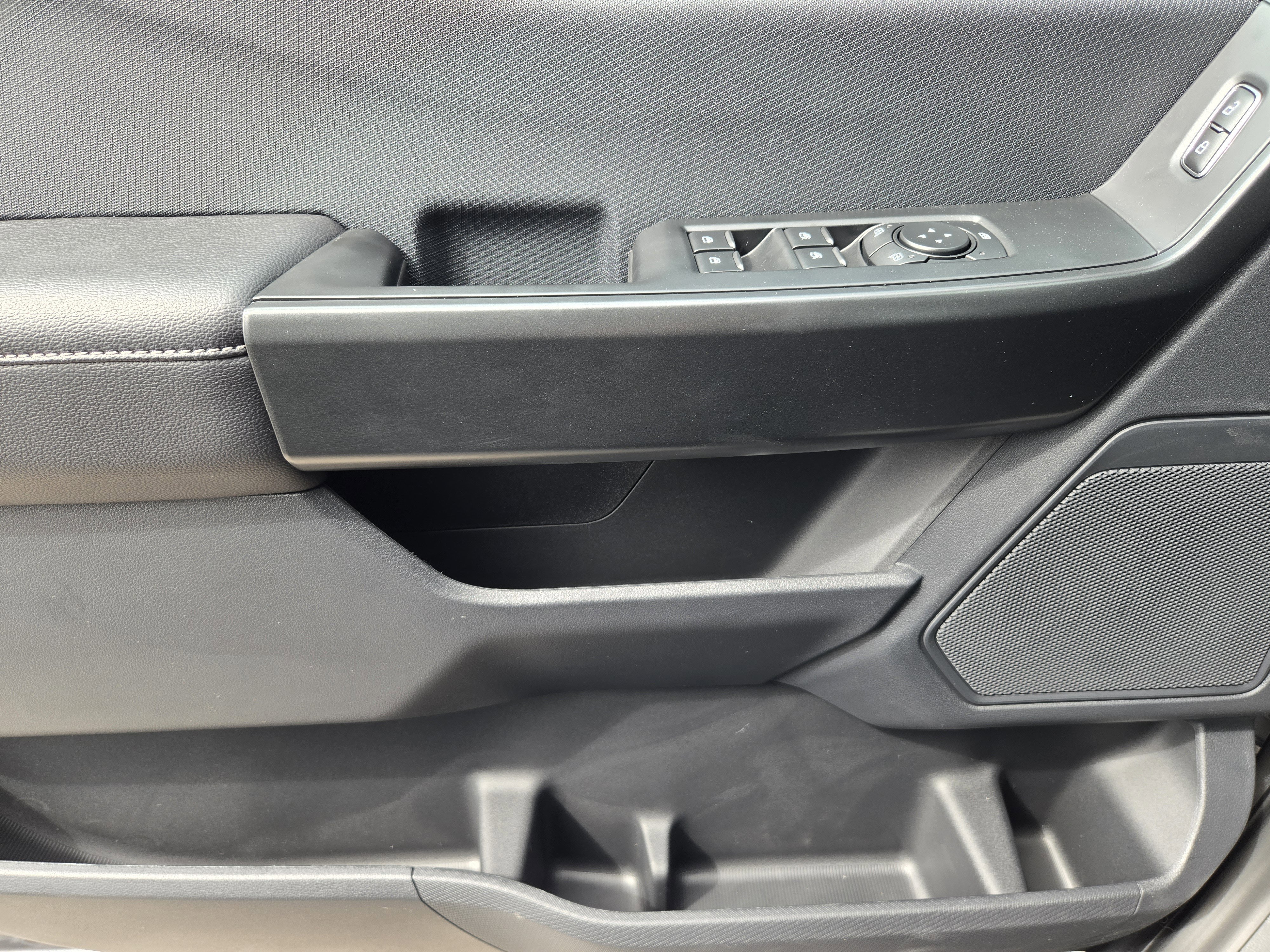 New 2026 Carbonized Gray Metallic Ford STX image 15