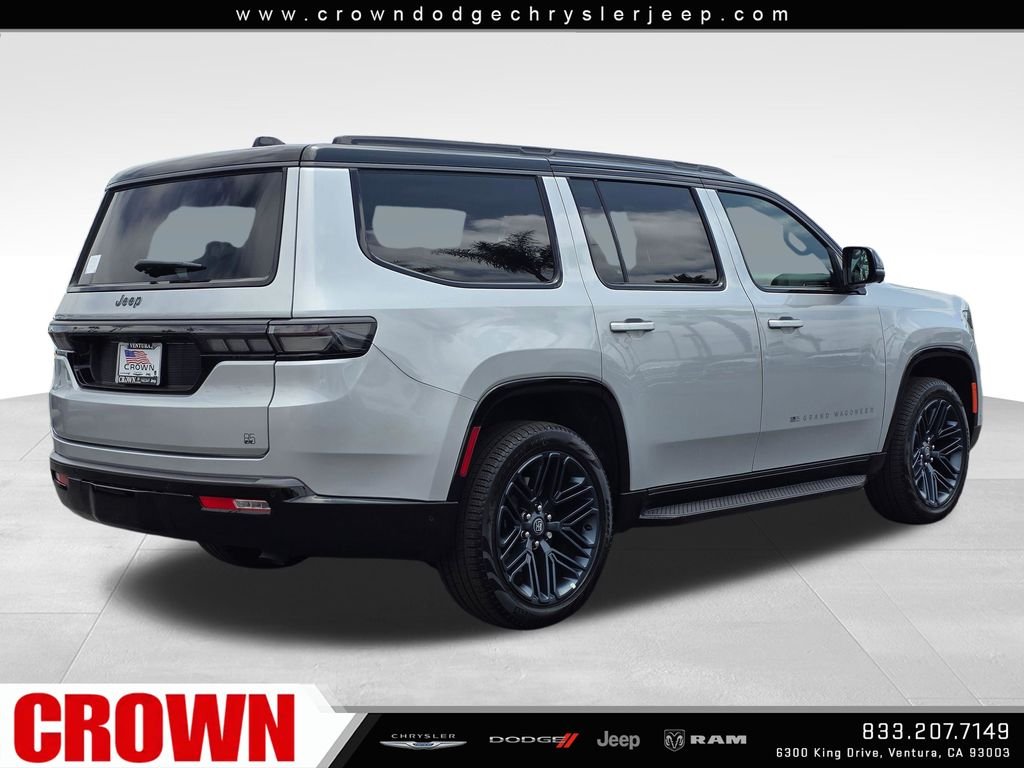 New 2026 Silver-Zynith Exterior Paint Jeep 85th Anniversary Edition image 5