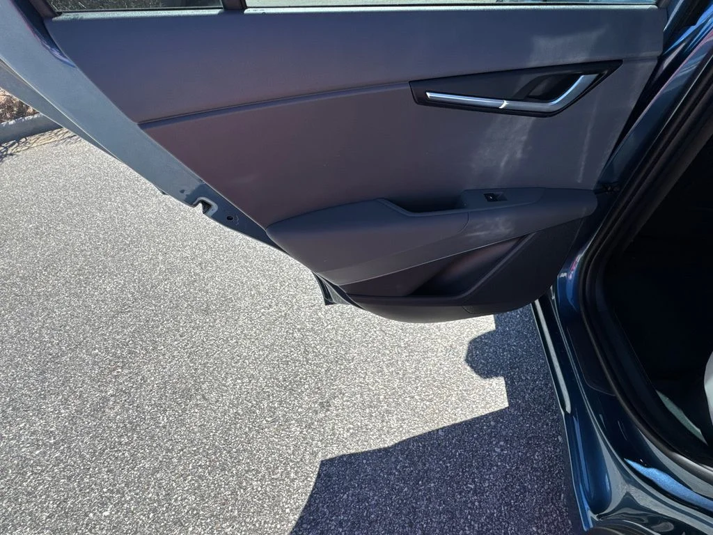 New 2026 Mineral Blue Kia EX image 22