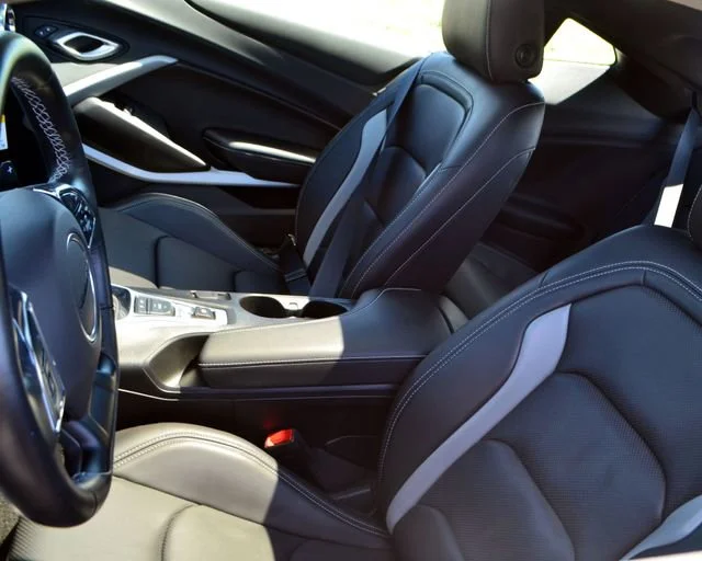 2023 Chevrolet Camaro 2LT - Photo 32