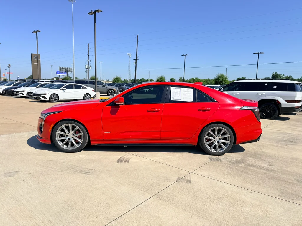 Used 2021 Velocity Red Cadillac V-Series image 9