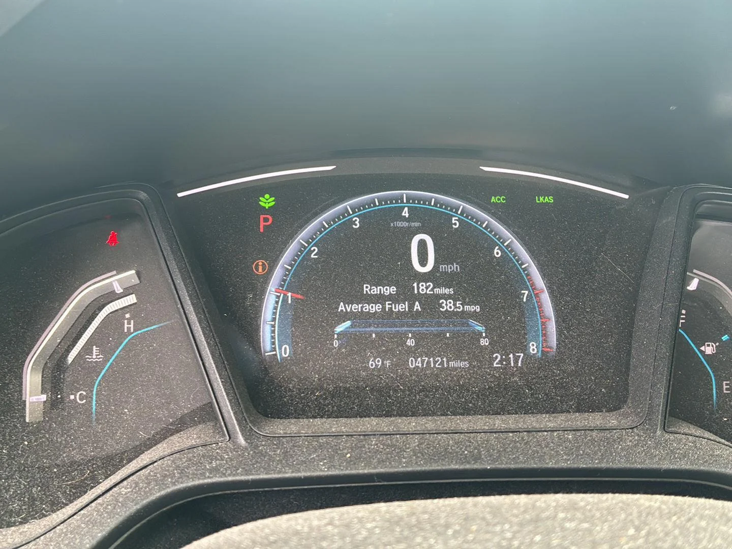 Used 2019 Lunar Silver Metallic Honda LX image 2