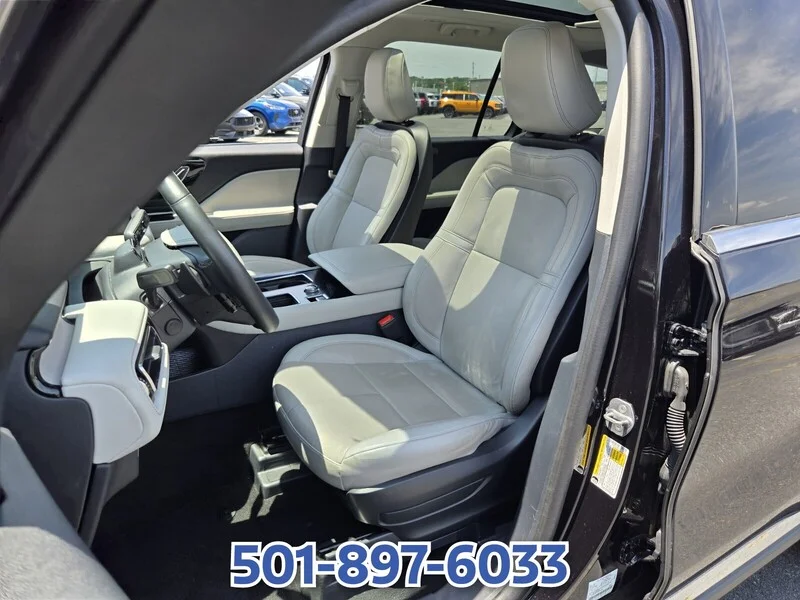 Used 2025 Black Metallic LINCOLN RESERVE RWD image 10