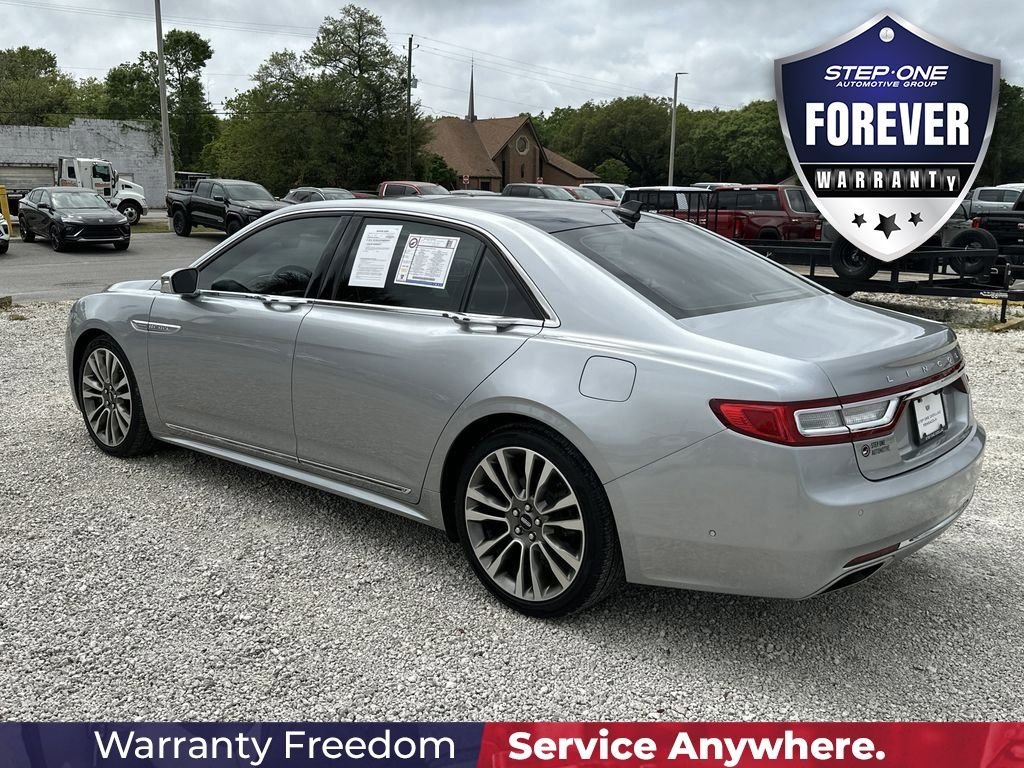 Used 2020 Silver Lincoln Reserve image 6