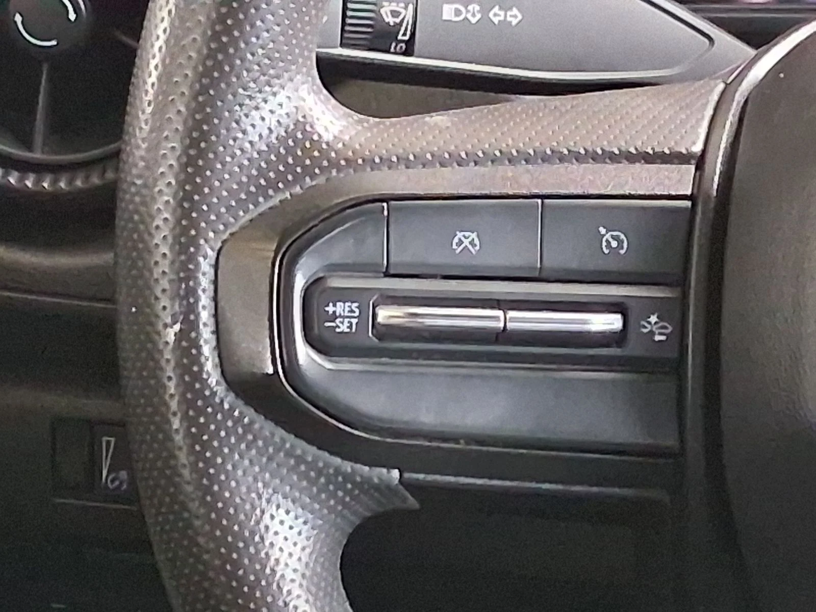 Used 2023 Red Chevrolet Trail Boss image 11