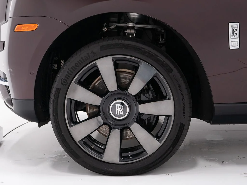 Certified Used 2023 Bohemian Red Rolls-Royce  image 50