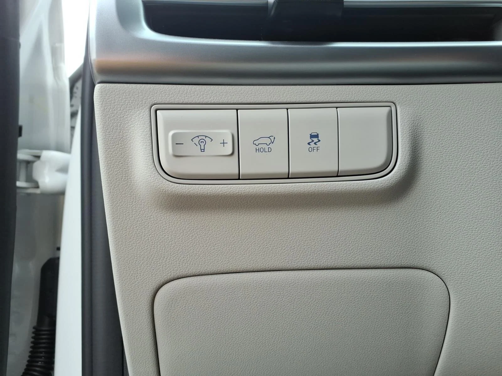 Used 2026 Serenity White Pearl Hyundai SEL image 17