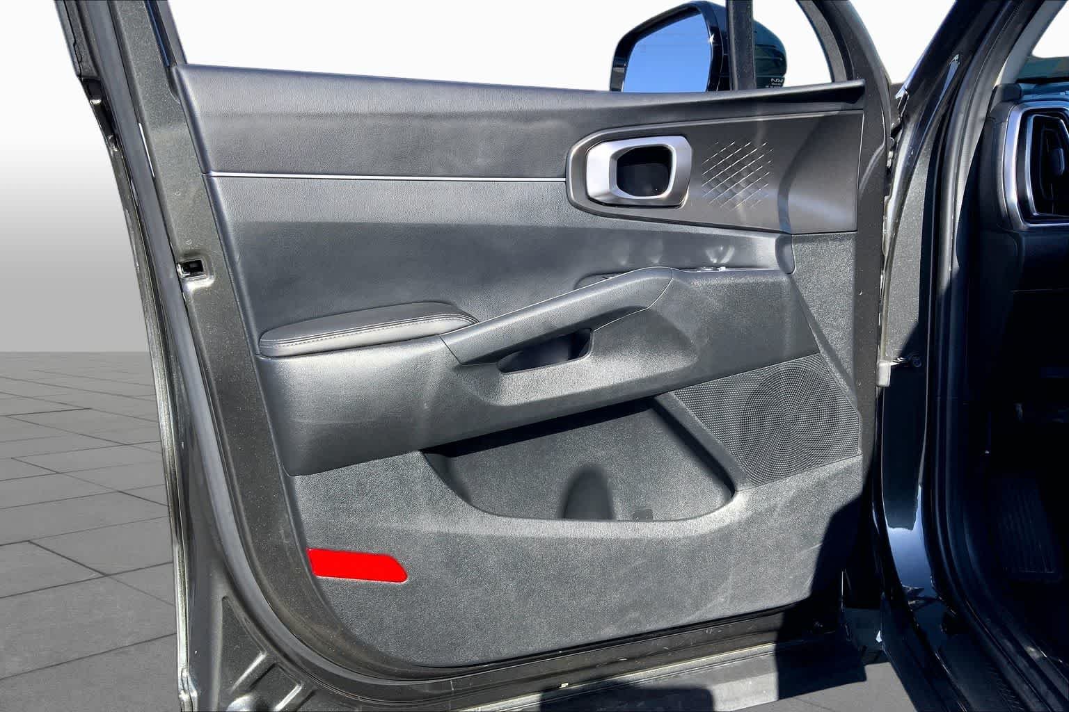 Used 2025 Interstellar Gray Kia EX image 22