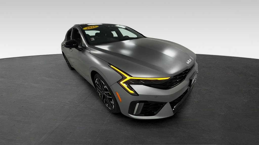 2025 Kia Optima GT FWD's photo
