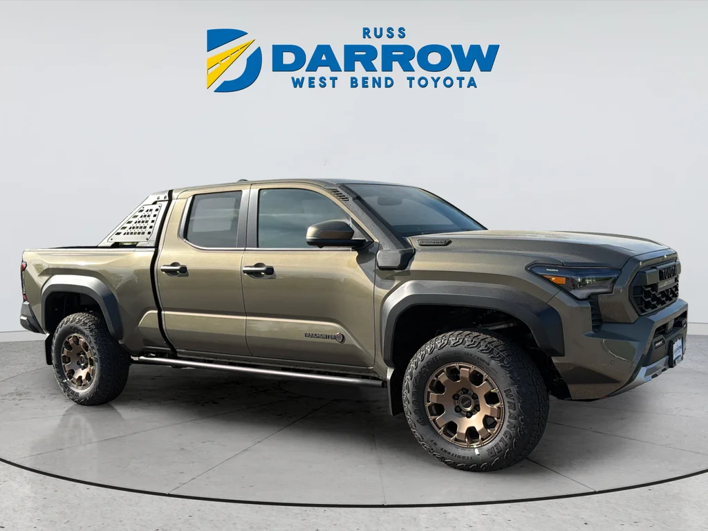 New 2026 Bronze Oxide Toyota Tacoma Trailhunter image 7
