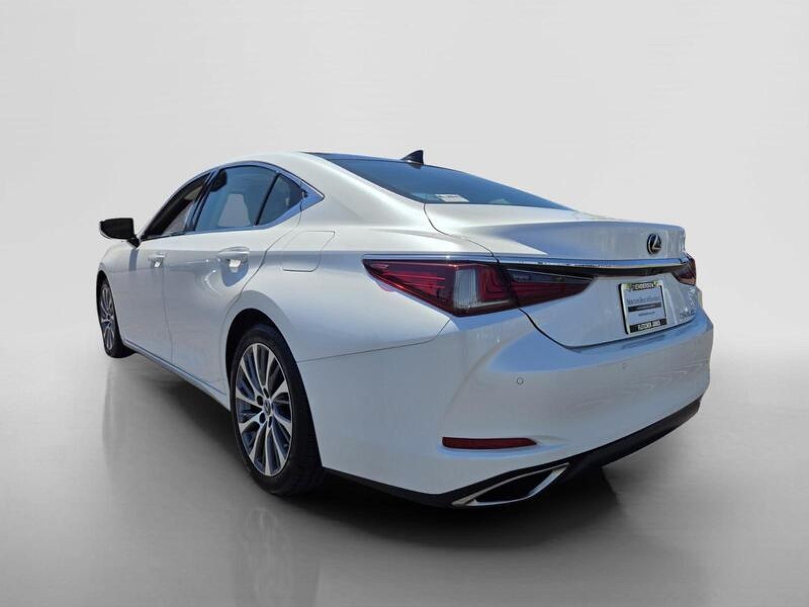 Used 2019 WHITE Lexus ES 350 image 3