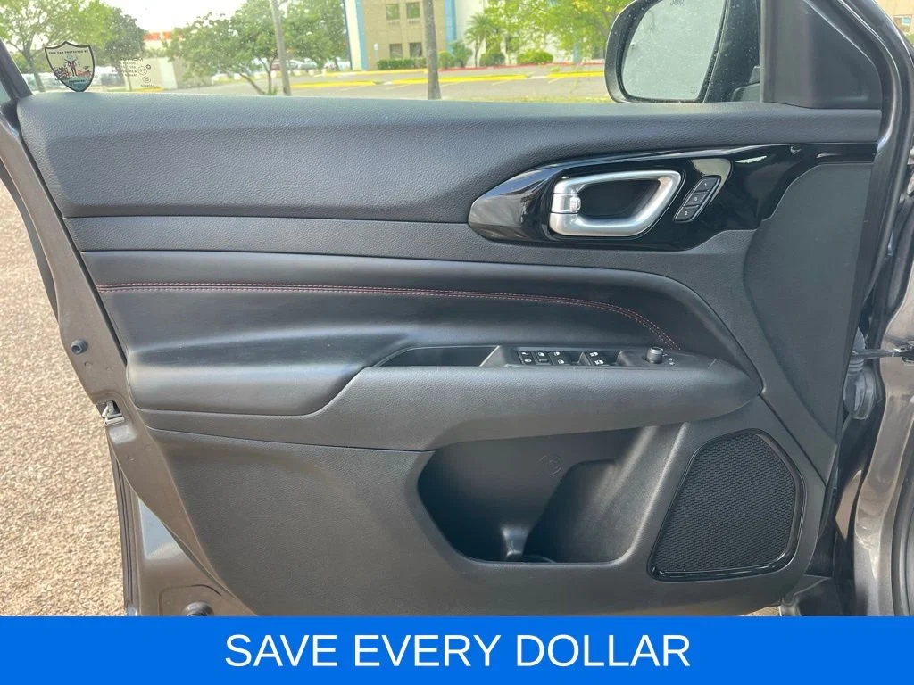 Used 2023 Gray Jeep Trailhawk image 17
