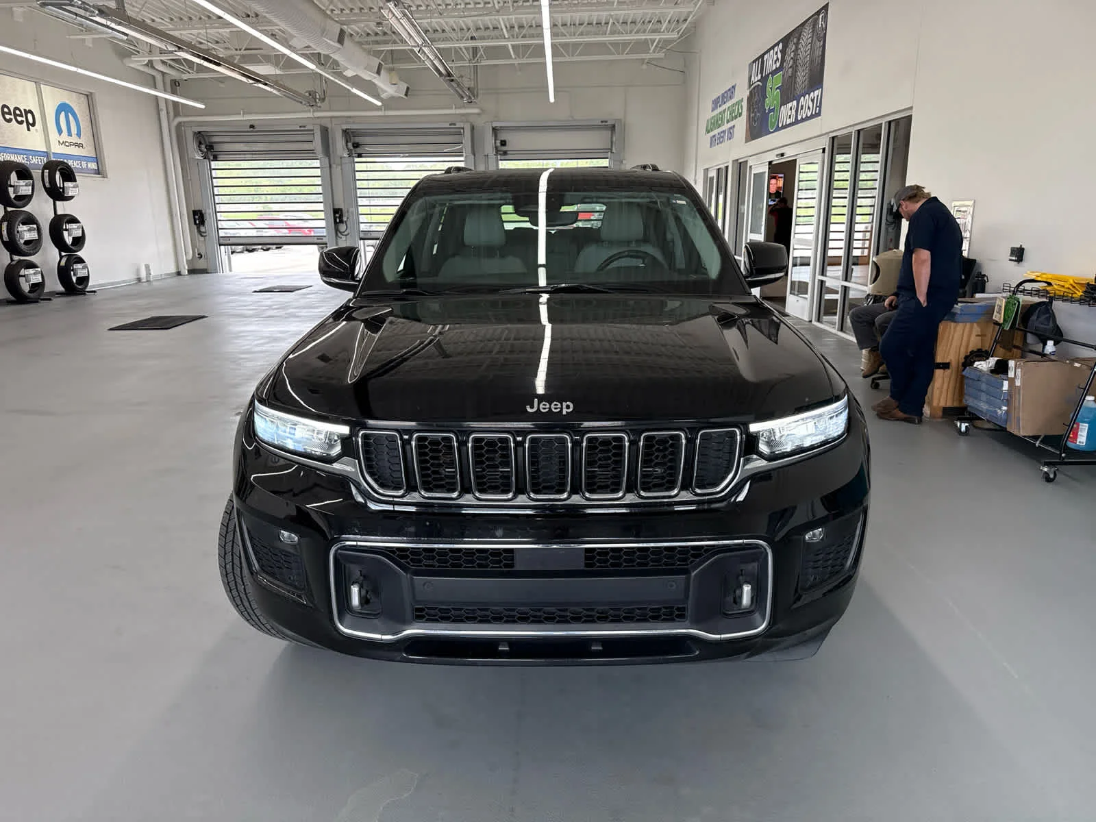 Used 2021 Jeep Grand Cherokee L Overland with VIN 1C4RJKDG5M8130791 for sale in Kansas City